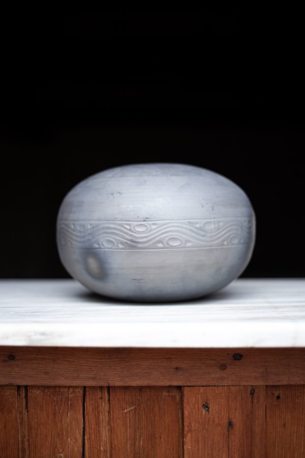 Bola