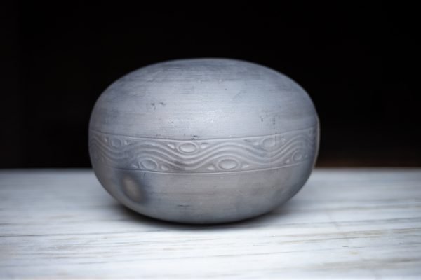 Bola