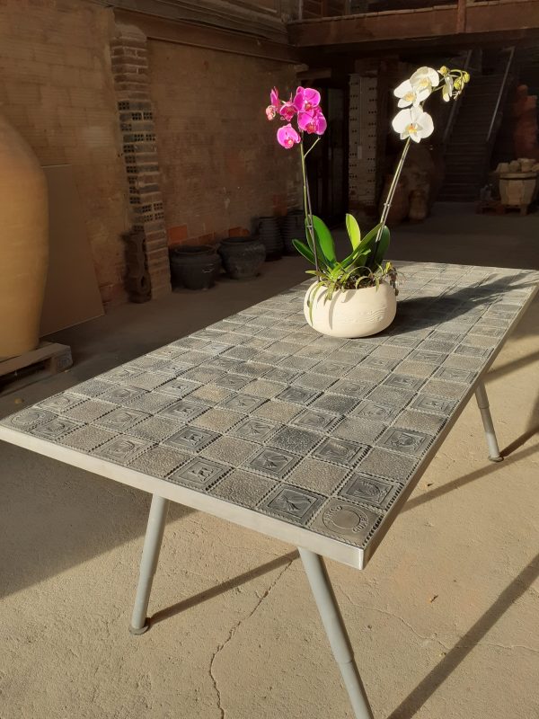Tiny tiles
